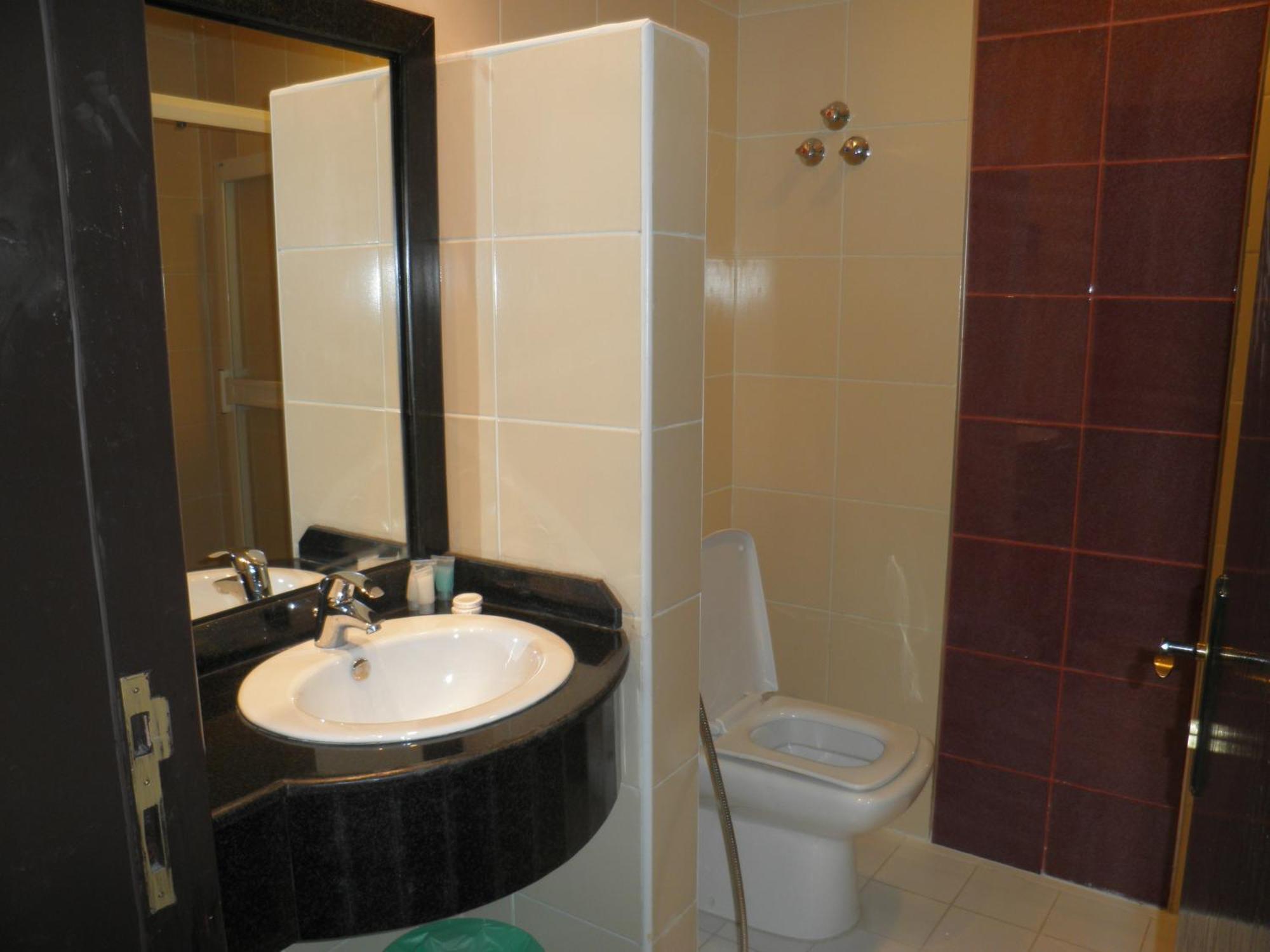 Marina Royal Hotel Suites Kuwait City Luaran gambar