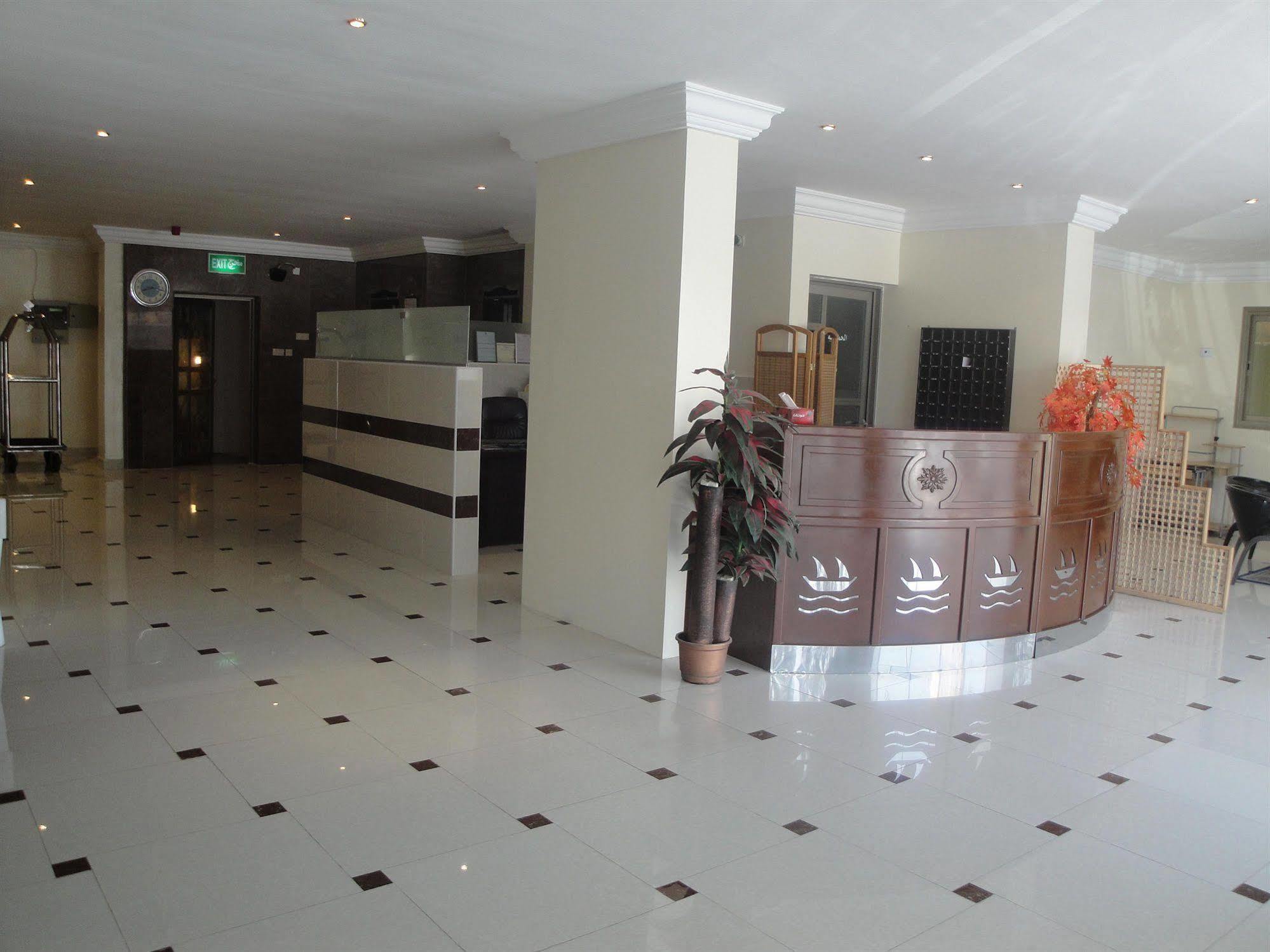 Marina Royal Hotel Suites Kuwait City Luaran gambar