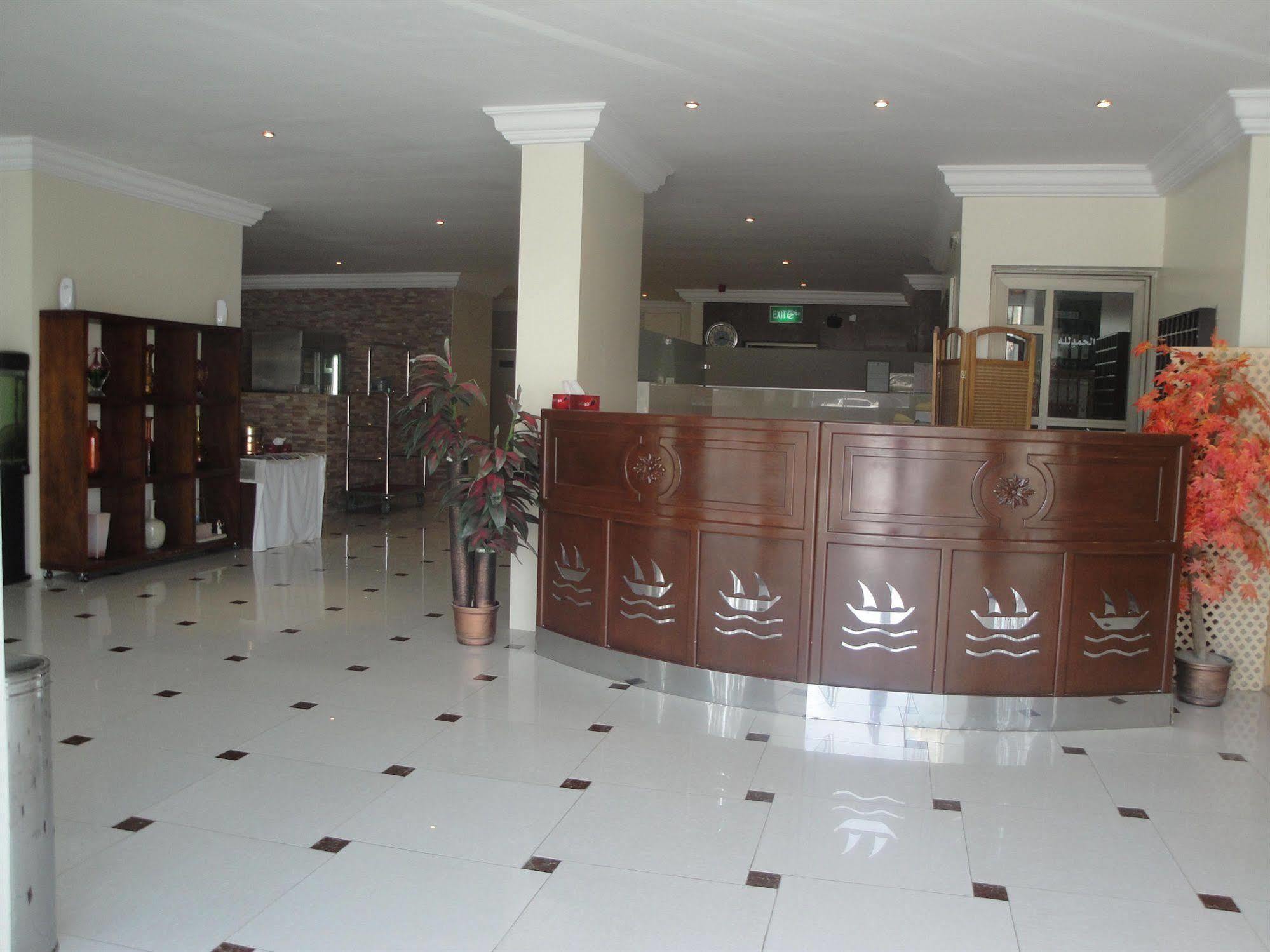 Marina Royal Hotel Suites Kuwait City Luaran gambar