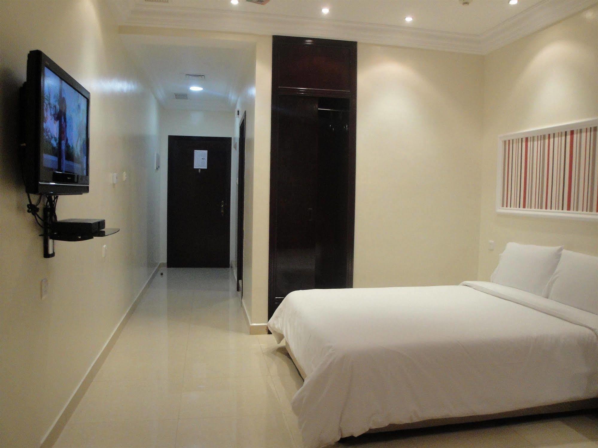 Marina Royal Hotel Suites Kuwait City Luaran gambar
