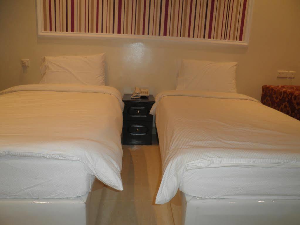 Marina Royal Hotel Suites Kuwait City Luaran gambar